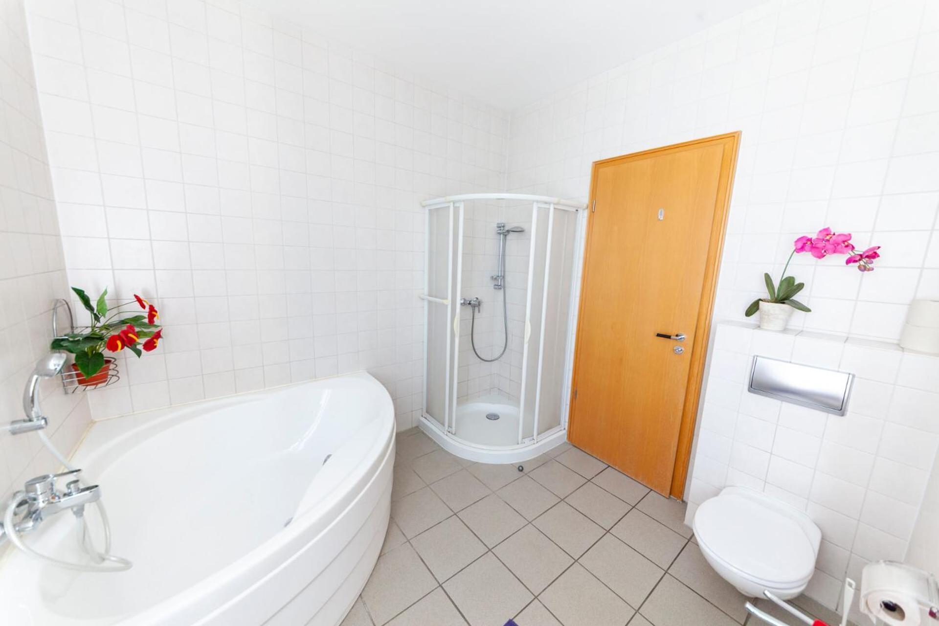 Hotel Und Appartementhaus Rheden Glienicke/Nordbahn Exteriör bild
